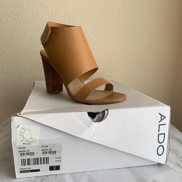 ALDO Mukai - Camel Vegan Leather Block Heel - Size 6 - Picture 3 of 7